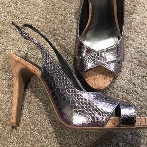 STUNNING NWOT Kelly & Katie heels size 8-1/2